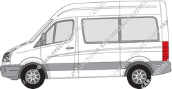 Volkswagen Crafter minibus, 2011–2017